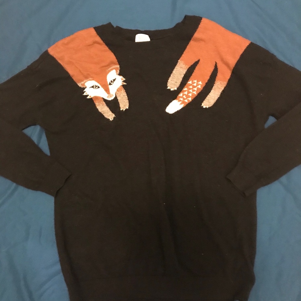 Fox sweater